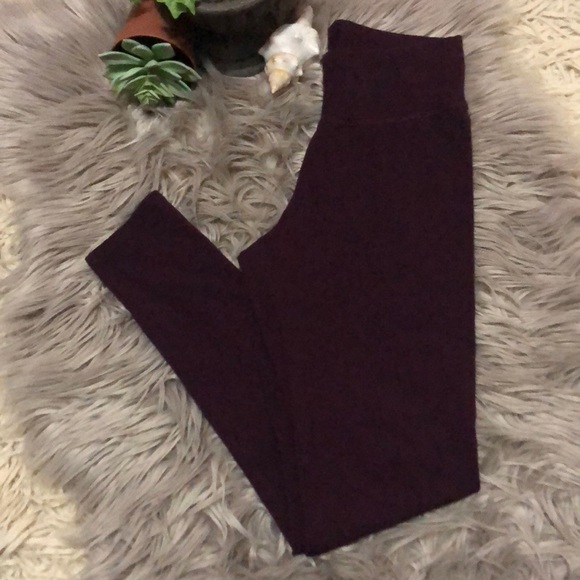 aerie”chill play move”Legging-Burgundy-Thicker Cotton Like-EUC-Normal Rise-Sz s - Picture 2 of 10
